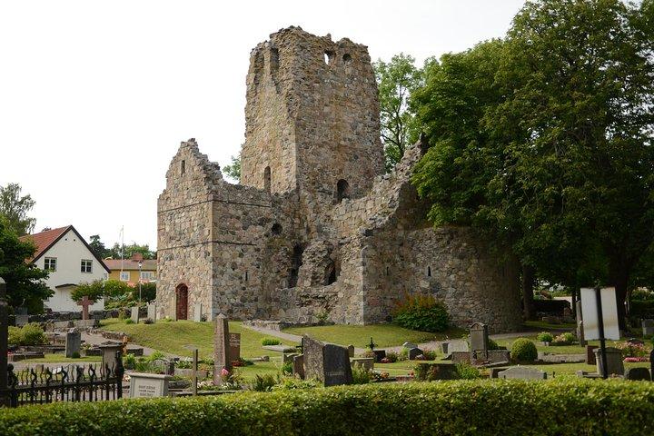 Private Uppsala & Sigtuna Day Trip from Stockholm – Half Day Tour