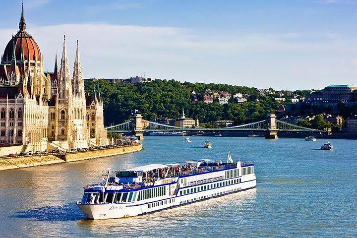 Budapest Private Transfer Airport, Hotel and Cruise Port