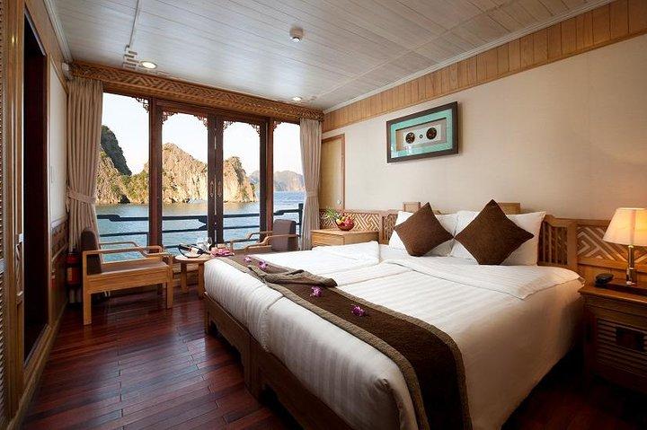 Halong Authentic Cruise 2 Days - One Night onboard: All Inclusive