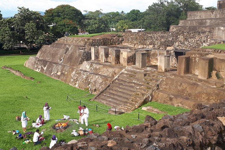 Mayan Heritage Tour: Joya de Cerén UNESCO Site & Tazumal Ruins