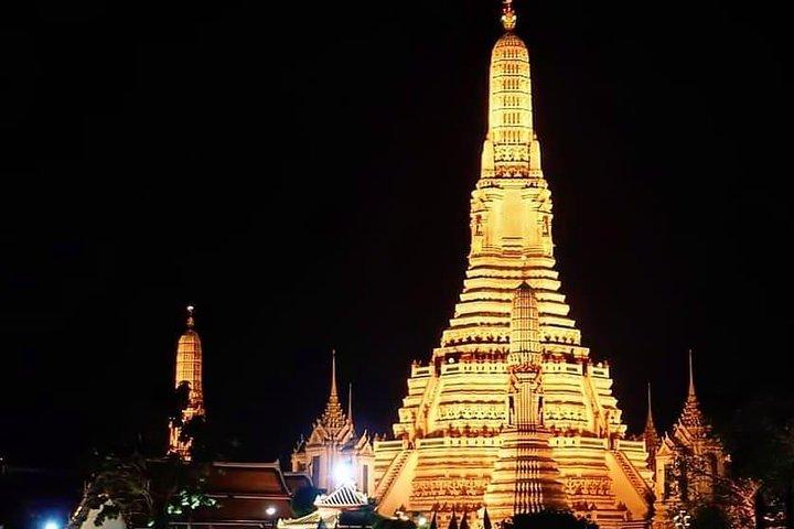 Chao Phraya River Dinner Cruise
