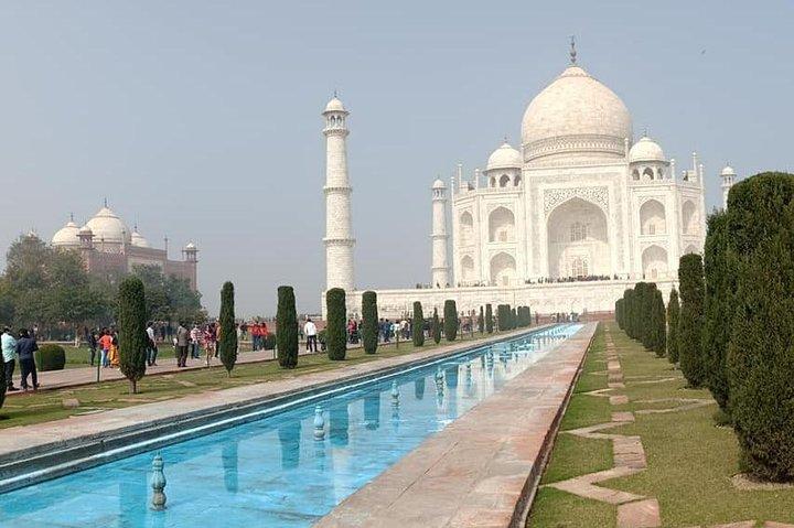 From Delhi: Taj Mahal, Agra Fort & Baby Taj by Car and Guide