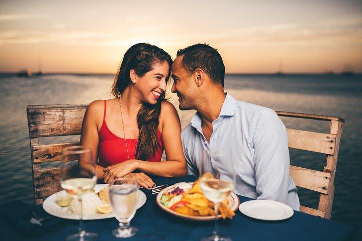 Aruba Sunset Cruise plus Seaside Dinner