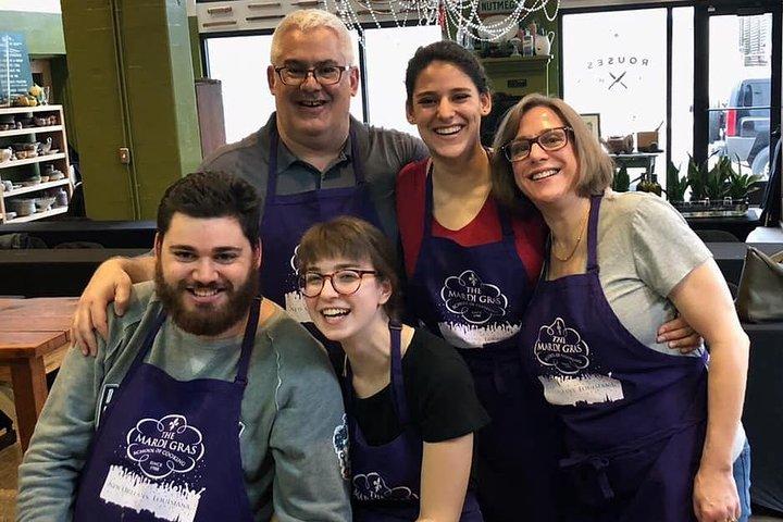 Hands-on Cajun Roux Cooking Class in New Orleans