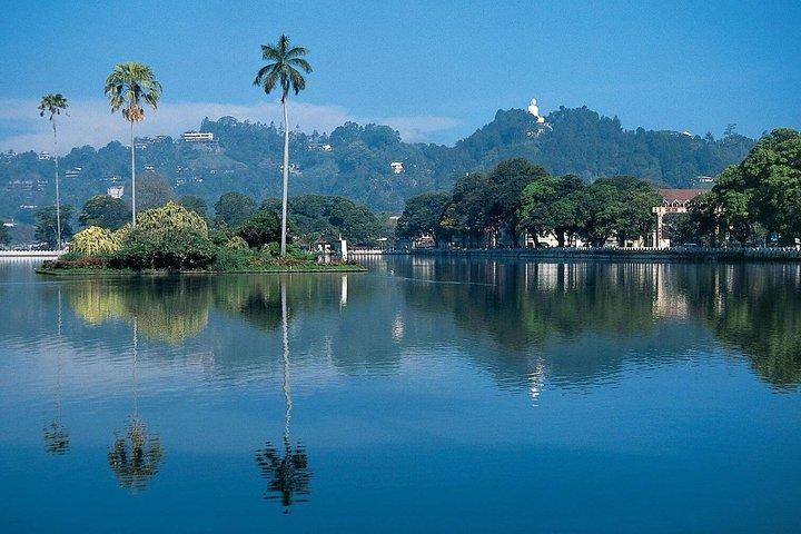 Kandy Day Tour