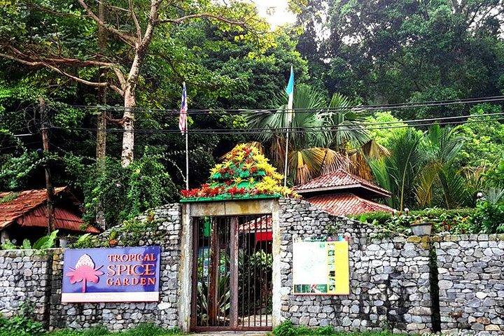 Malaysia: Penang Tropical Spice Garden Guided Tours Tickets