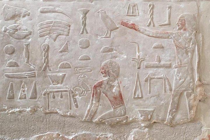 6 Hours visit to Giza pyramids sphinx and Sakkara