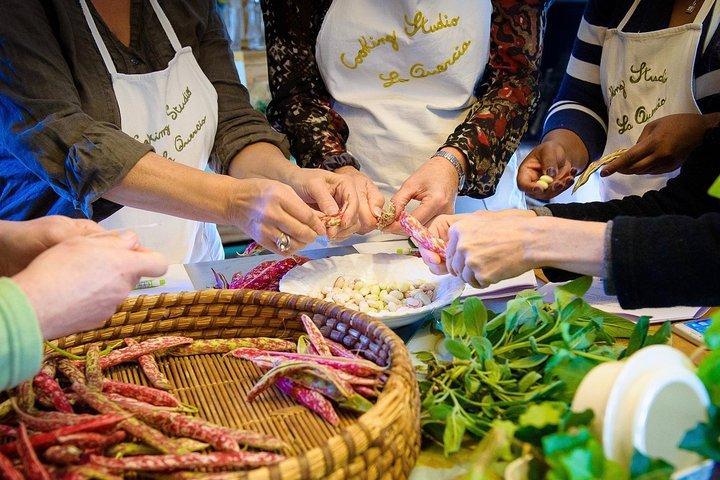 Authentic Culinary Experience in a Tuscan Family Estate