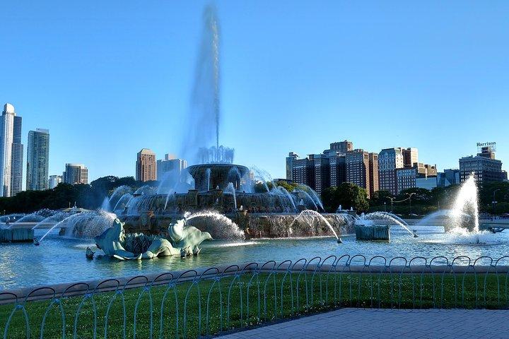 Chicago City Tour with Architecture River Cruise Option