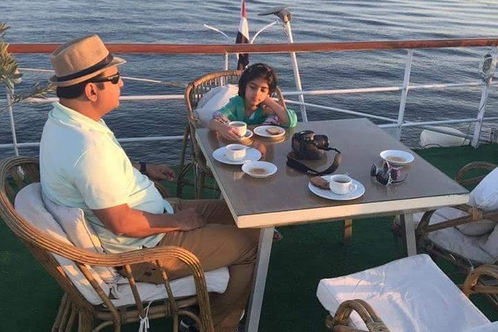 4-Day Nile cruise Aswan to Luxor with Abu Simbel & Guided Tours