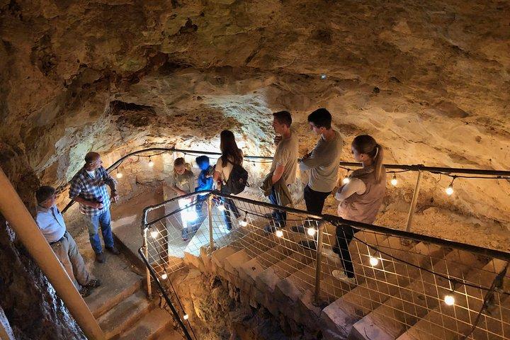 Cave Without a Name Admission Ticket with Guided Cavern Tour