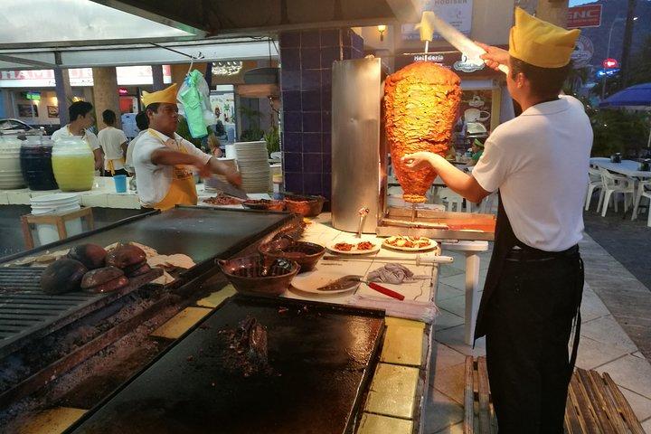 Lucha Libre-Wrestling FiestaExper Taco Dinner Beer ONLY SUNDAYS