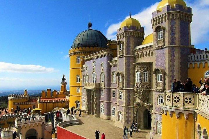 Sintra World Heritage and Cascais Village Private Deluxe Tour