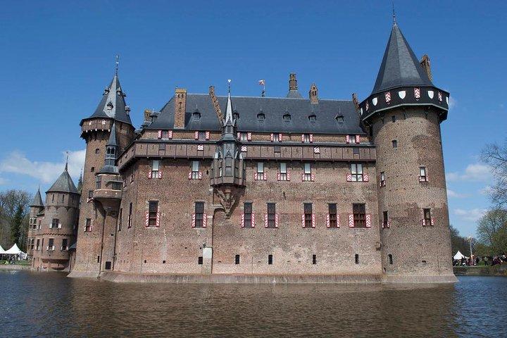 Private day trip to the Dutch castles from Amsterdam