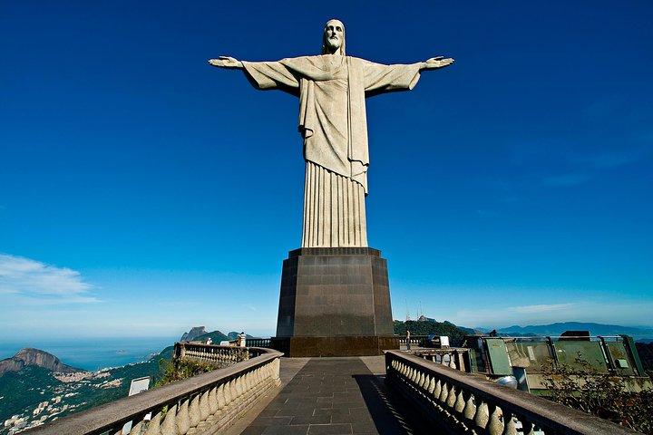 Christ the Redeemer - Complete Morning Tour with Ticket and Transport at the Hotel