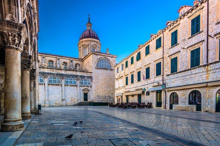 Private Tour: Panoramic Dubrovnik Tour Including Old Town Walking Tour