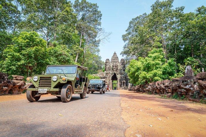 Angkor Wat by Vintage Jeep – Private Tour
