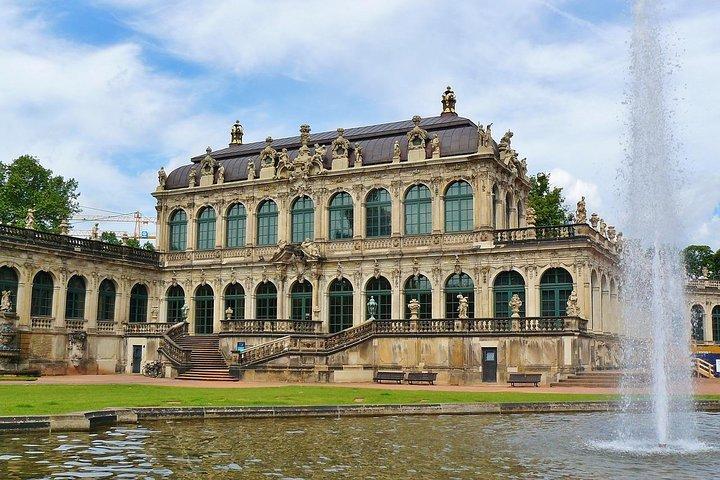 Transfer from Prague to Dresden: Private daytrip with 2 hours for sightseeing