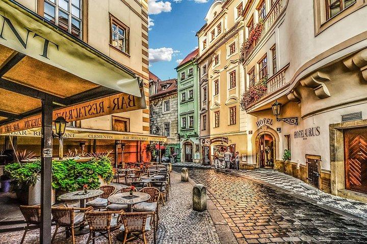 Private Transfer from Berlin to Prague, Hotel-to-hotel, English-speaking driver