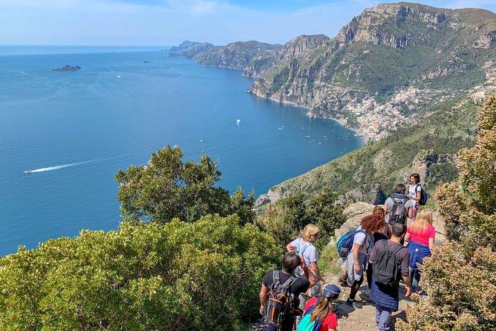 Discover "Path of theGods" private hiking tour from Amalfi Positano Sorrento