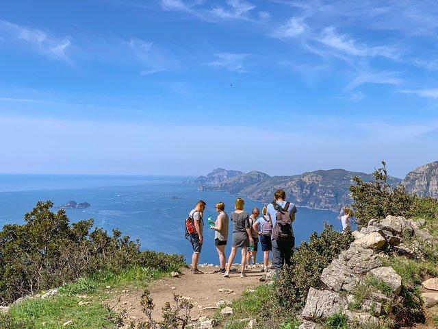 Path of the Gods Private Hiking Tour from Agerola
