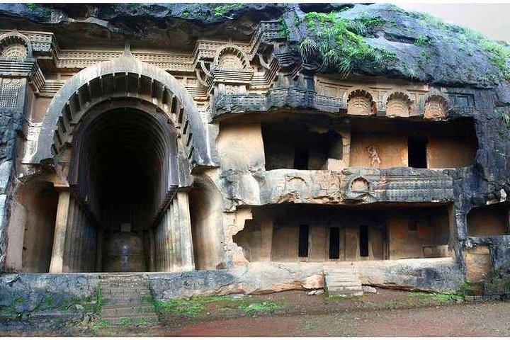 Day Trip Experience to Lonavala hill Station with caves and Forts from Mumbai