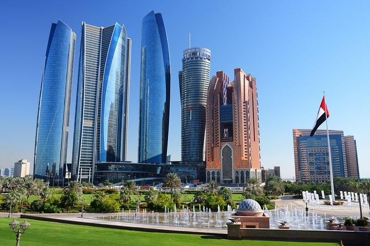 From Abu Dhabi: Grand Mosque, Qasr Al Watan Palace & Etihad Tower