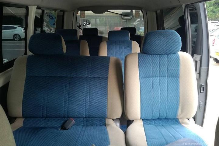 Colombo to CMB Airport drive for Morning Flights