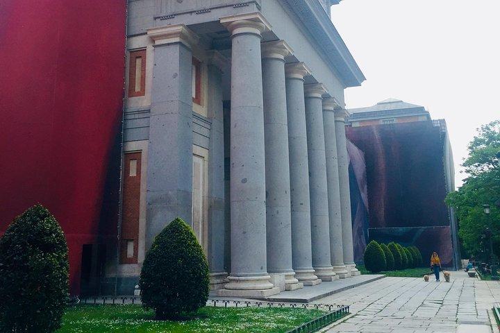 Private Guided Tour of the Prado Museum in Madrid with fast entrances and pick up at the hotel.