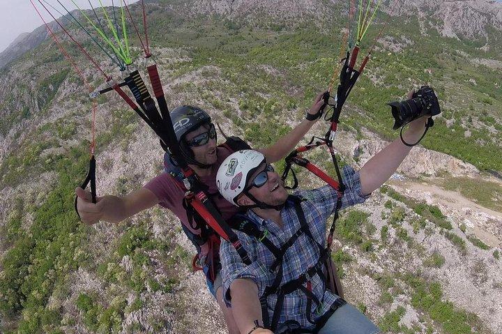 Budva: First-Time Tandem Paragliding Experience with Instructor