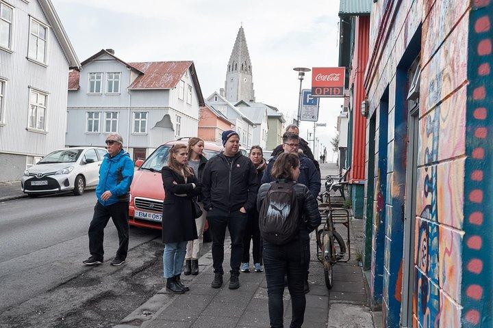 Funky History Walking Tour in Reykjavik - With local storyteller