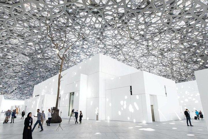 Private Trip to Sheikh Zayed Mosque and Louvre Museum