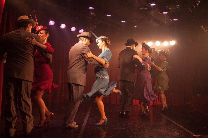 Rojo Tango Show with Optional Private Transfers in Buenos Aires