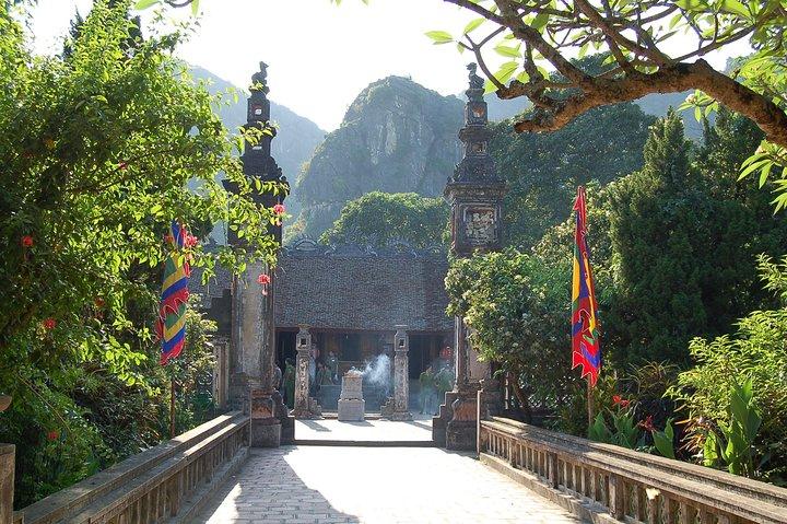 Combo Halong - Ninh Binh FREE car to airport