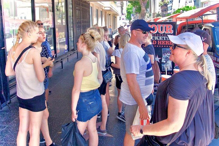 LA: Hollywood Open-Air Bus Tour: Celebrity Homes & Beverly Hills