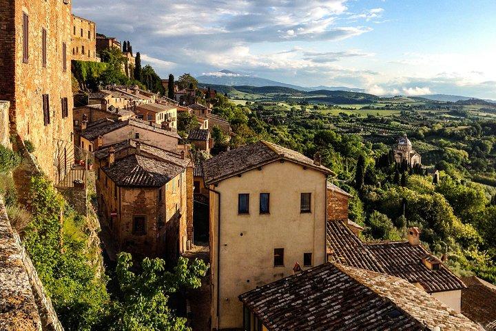 Private Transfer from Rome (or FCO Airport) to Florence with stops along the way