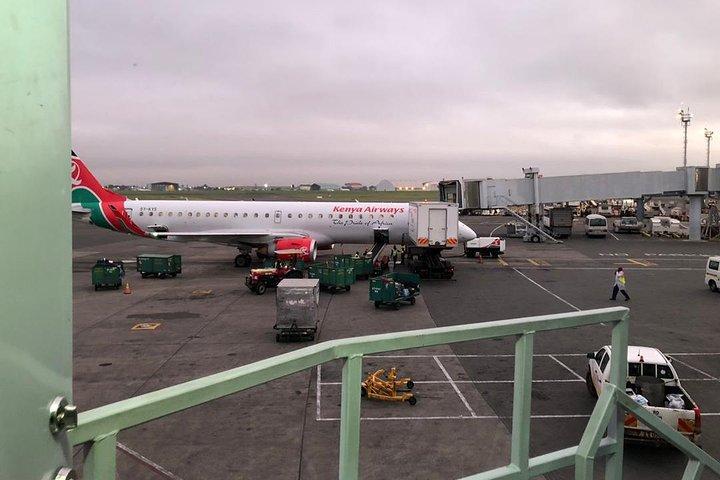 Nairobi: Airport and Hotel Private Transfers.