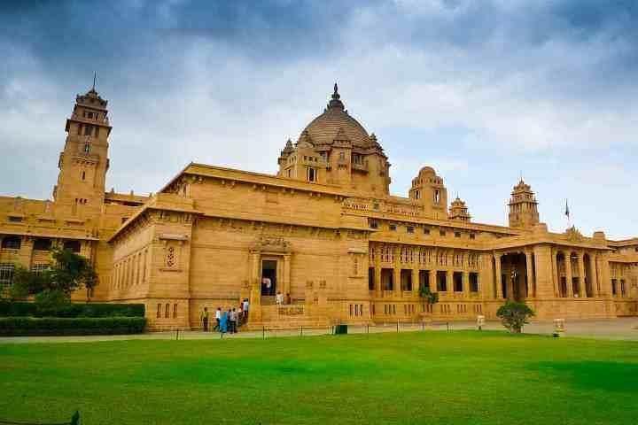Private Transfer From Jodhpur To Udaipur Via Ranakpur Jain Temple