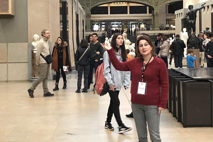 visiting the masterpieces of impressionists at Orsay museum