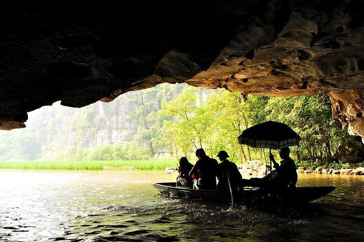 Hoa Lu - Tam Coc 1 Day Tour