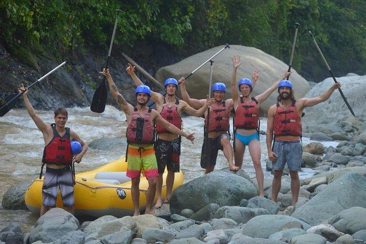 White Water Rafting Upper Naranjo River (Chorro section, Dec. 15th - May 15th)