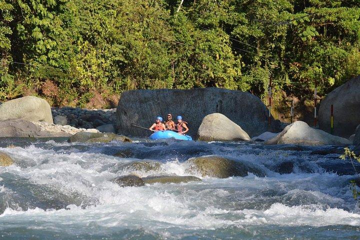 White Water Rafting Upper Naranjo River (Chorro section, Dec. 15th - May 15th)