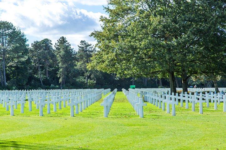 PRIVATE D-Day Beaches Omaha, Pointe du Hoc Day Trip from Paris