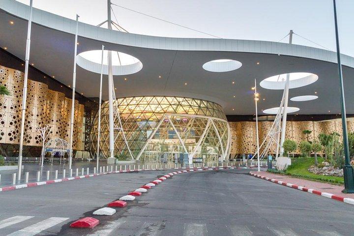 Marrakech: Private Transfer to or from Marrakech Menara Airport