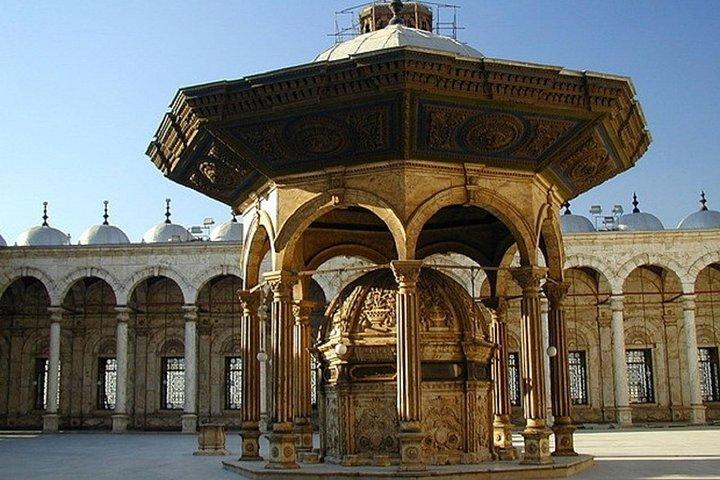 Cairo Top Visit Giza Pyramids & Cairo Citadel & Old Cairo and Bazar