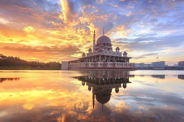 Putrajaya and Agricultural Heritage Park Tour