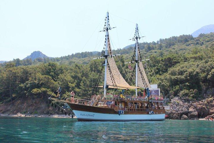 Kusadasi & National Park Boat Tours with Lunch and Transfer