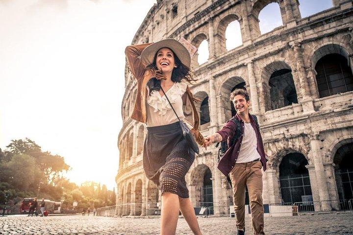 Private Transfer from Milan to Rome with 2h Sightseeing Stops, Local Driver
