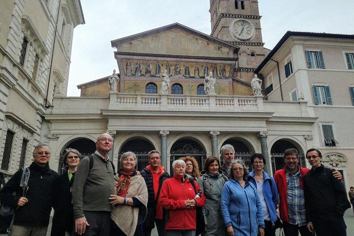 Budget-friendly Street Food Tour of Trastevere Quarter Smaller Group