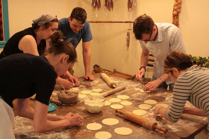 Cook True Ajarian Khachapuri and Khinkali in Highlanders Style